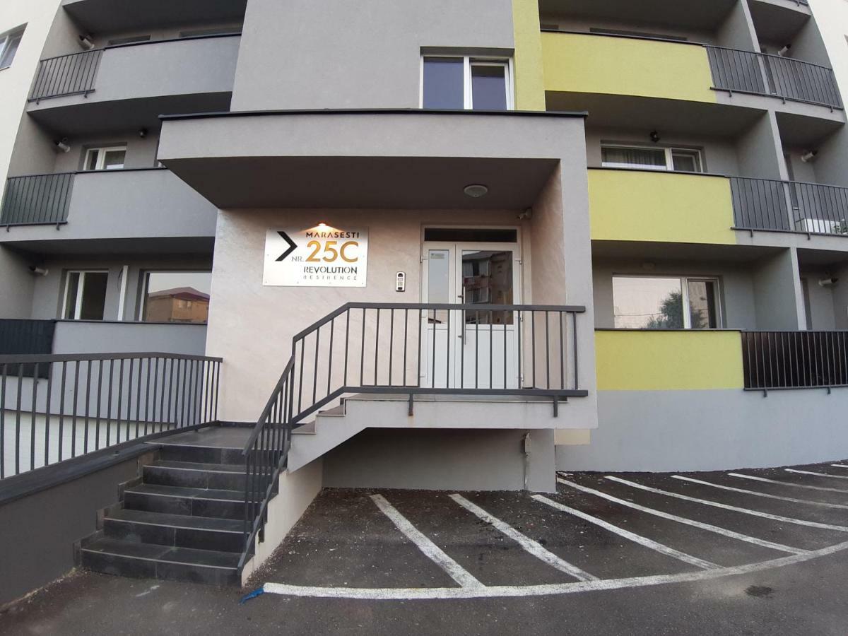 Revolution Apartment Baia Mare Dış mekan fotoğraf